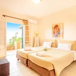 Varvara Kerasia With Private Pool By Dadovillas וילה *