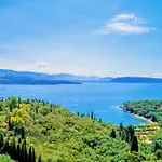 וילה Varvara Kerasia With Private Pool By Dadovillas *