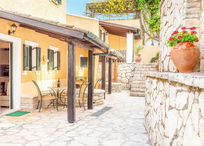 Villa Varvara Kerasia With Private Pool By Dadovillas