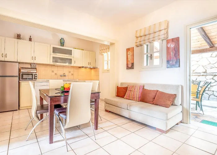 Villa Varvara Kerasia With Private Pool By Dadovillas