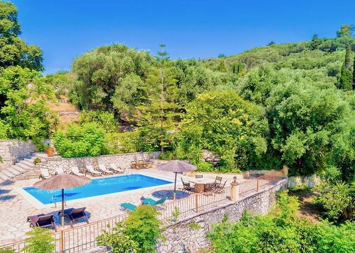 Villa Varvara Kerasia With Private Pool By Dadovillas